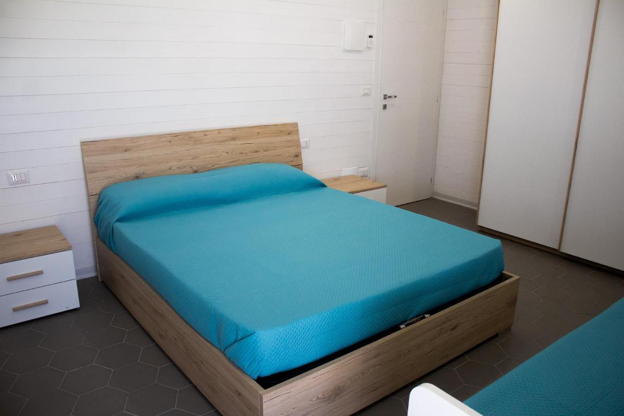 Aurora Beach & Suite Margherita Di Savoia Ngoại thất bức ảnh