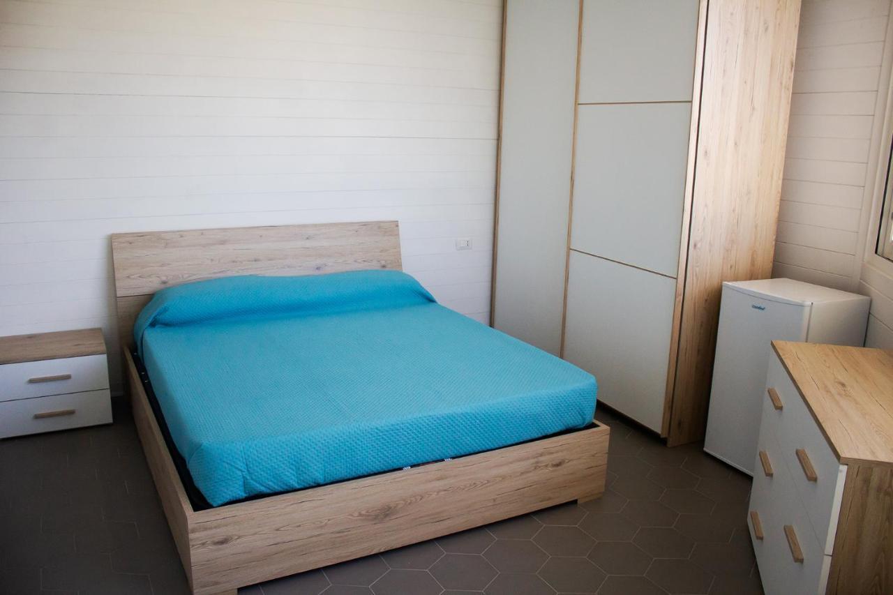 Aurora Beach & Suite Margherita Di Savoia Ngoại thất bức ảnh
