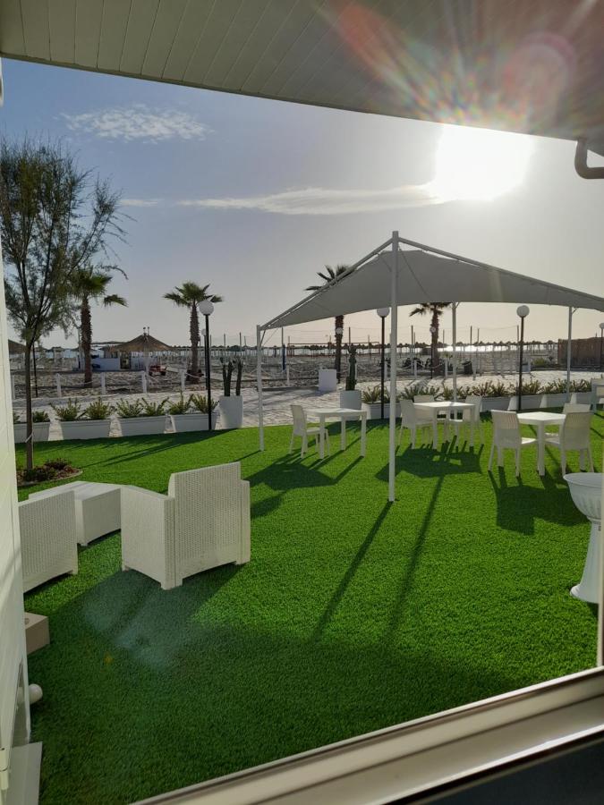 Aurora Beach & Suite Margherita Di Savoia Ngoại thất bức ảnh