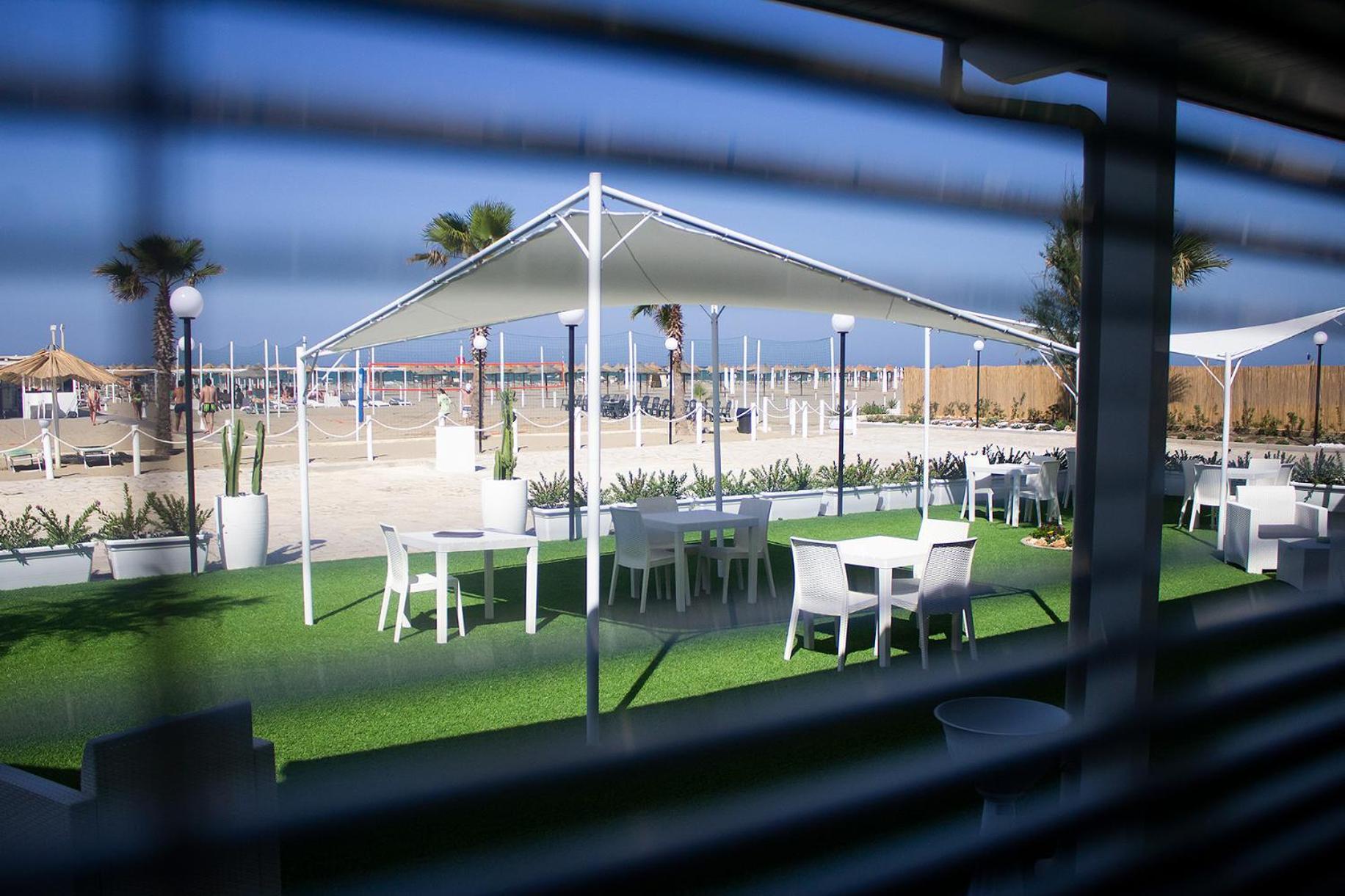 Aurora Beach & Suite Margherita Di Savoia Ngoại thất bức ảnh